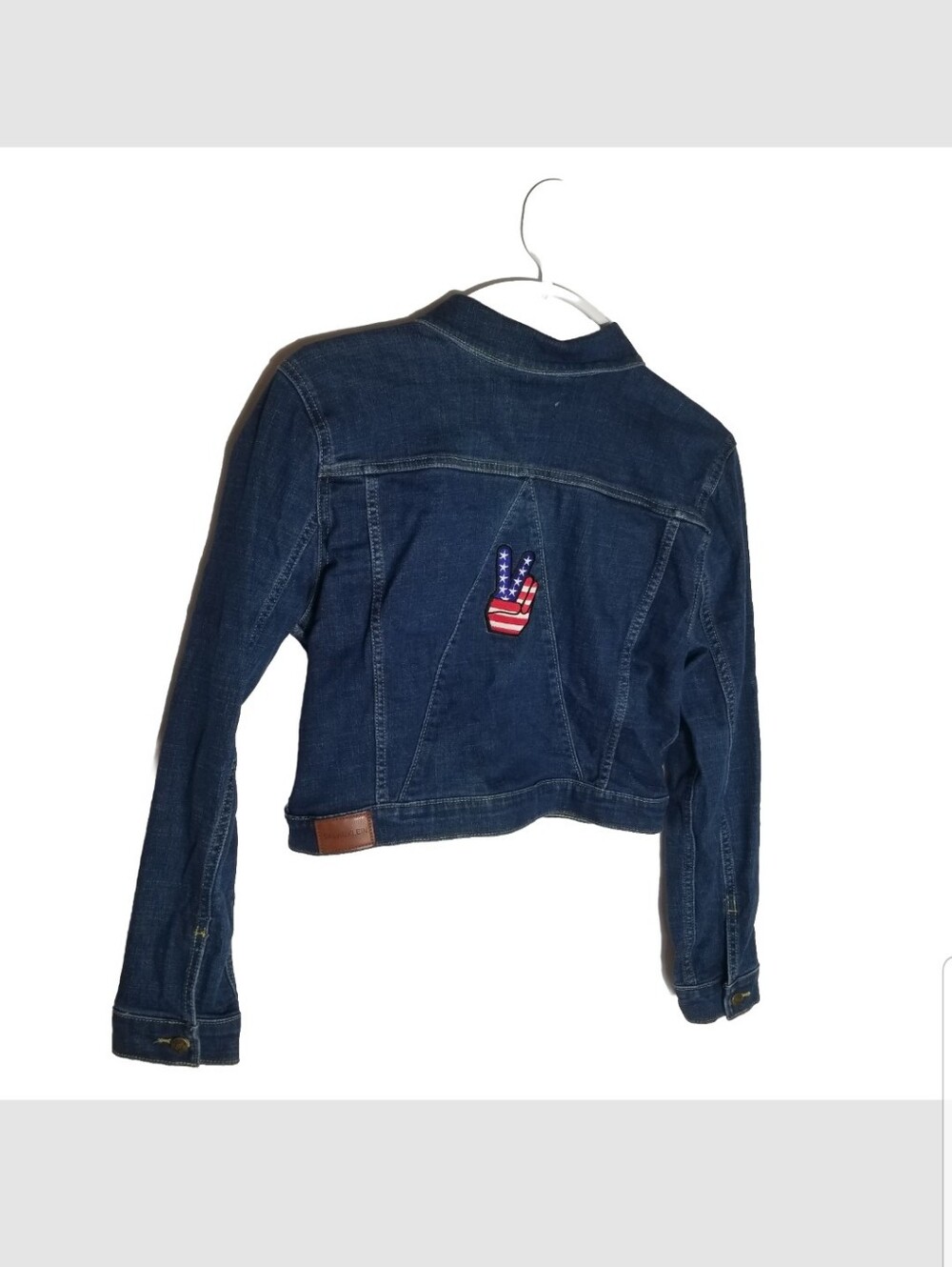 Calvin Klein Jean Jacket Women's Medium Cropped Blue Denim Flag Peace Sign